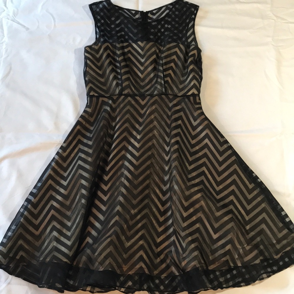 Black chevron print Dress